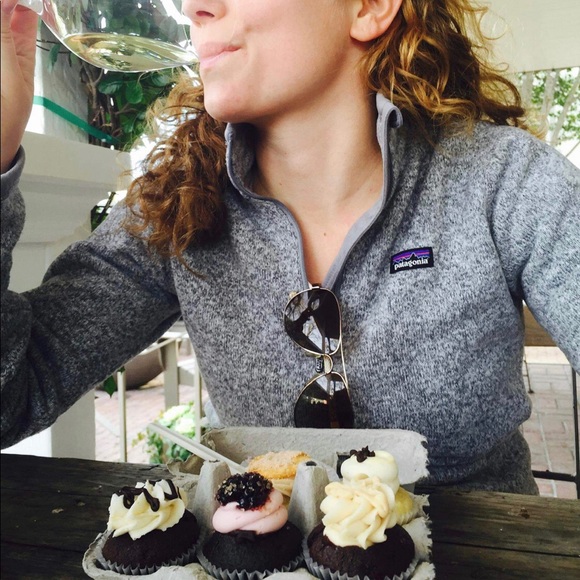 Grey Patagonia Fleece - Picture 1 of 4